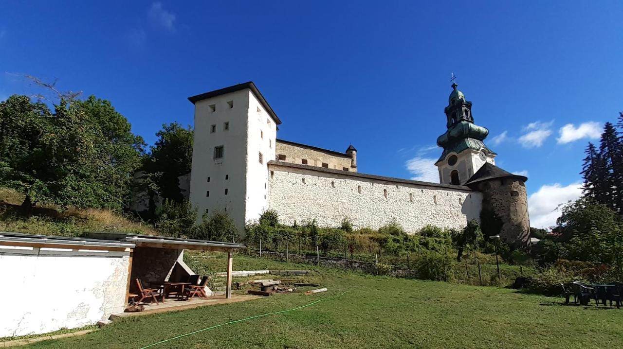 Hostel Skautsky Dom Banská Štiavnica Buitenkant foto