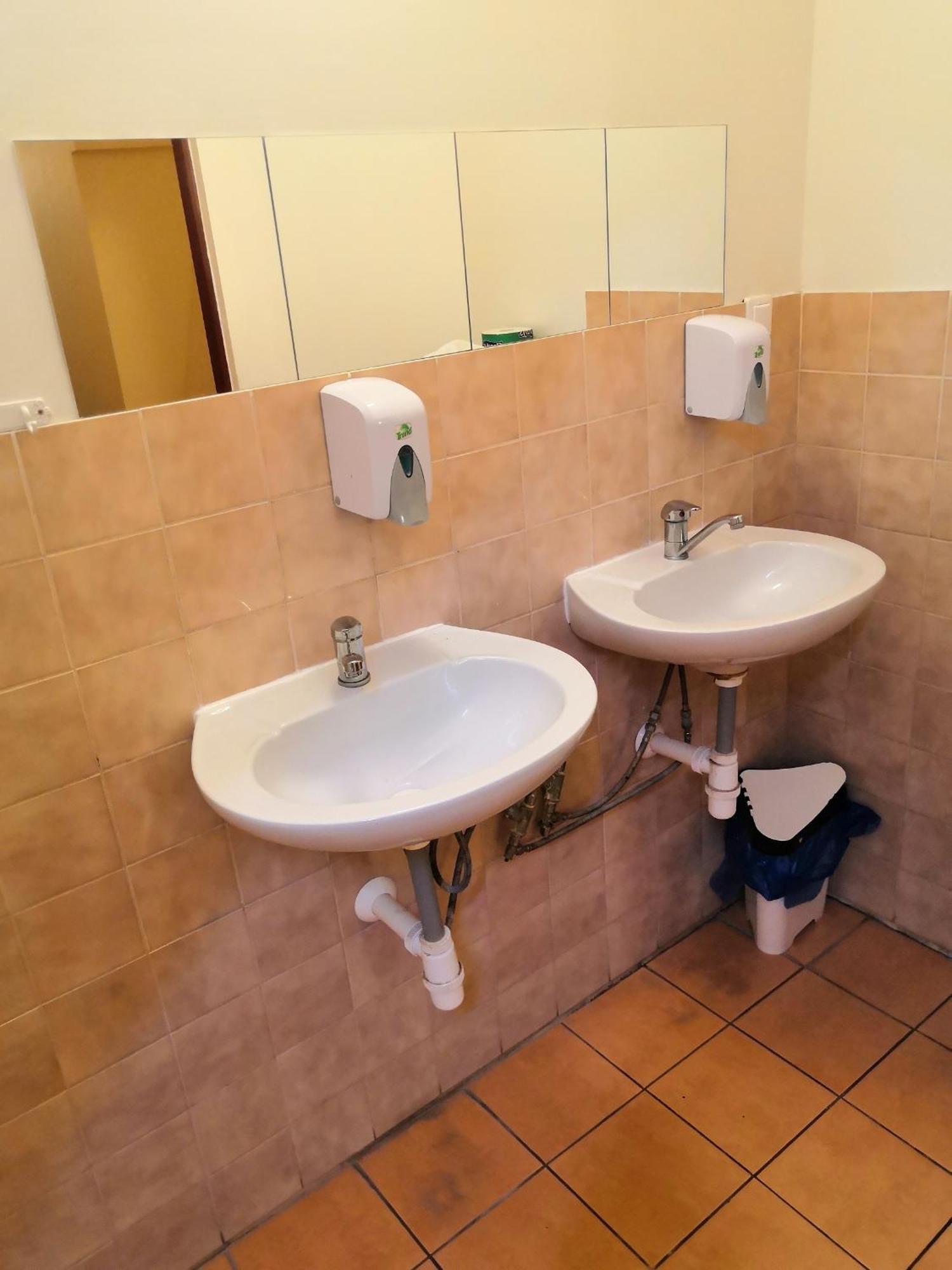 Hostel Skautsky Dom Banská Štiavnica Buitenkant foto