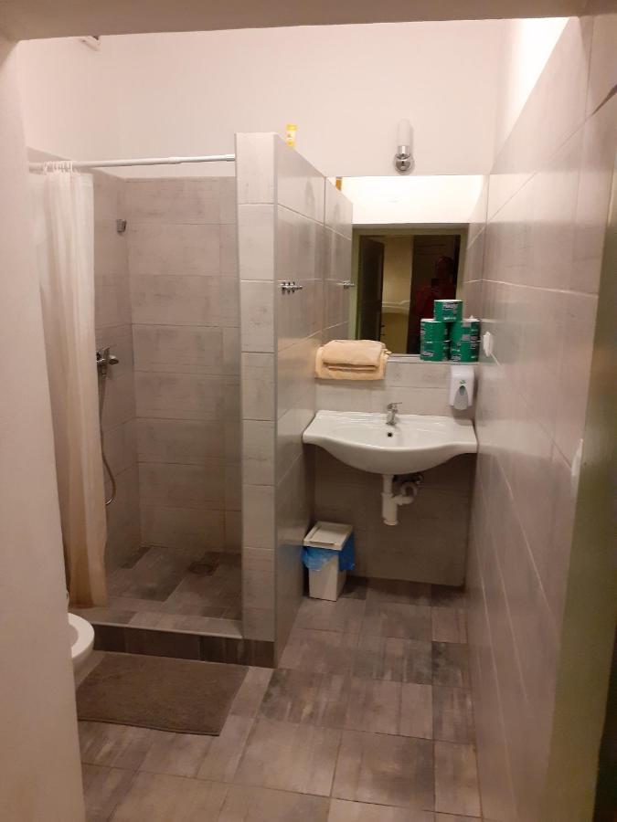 Hostel Skautsky Dom Banská Štiavnica Buitenkant foto