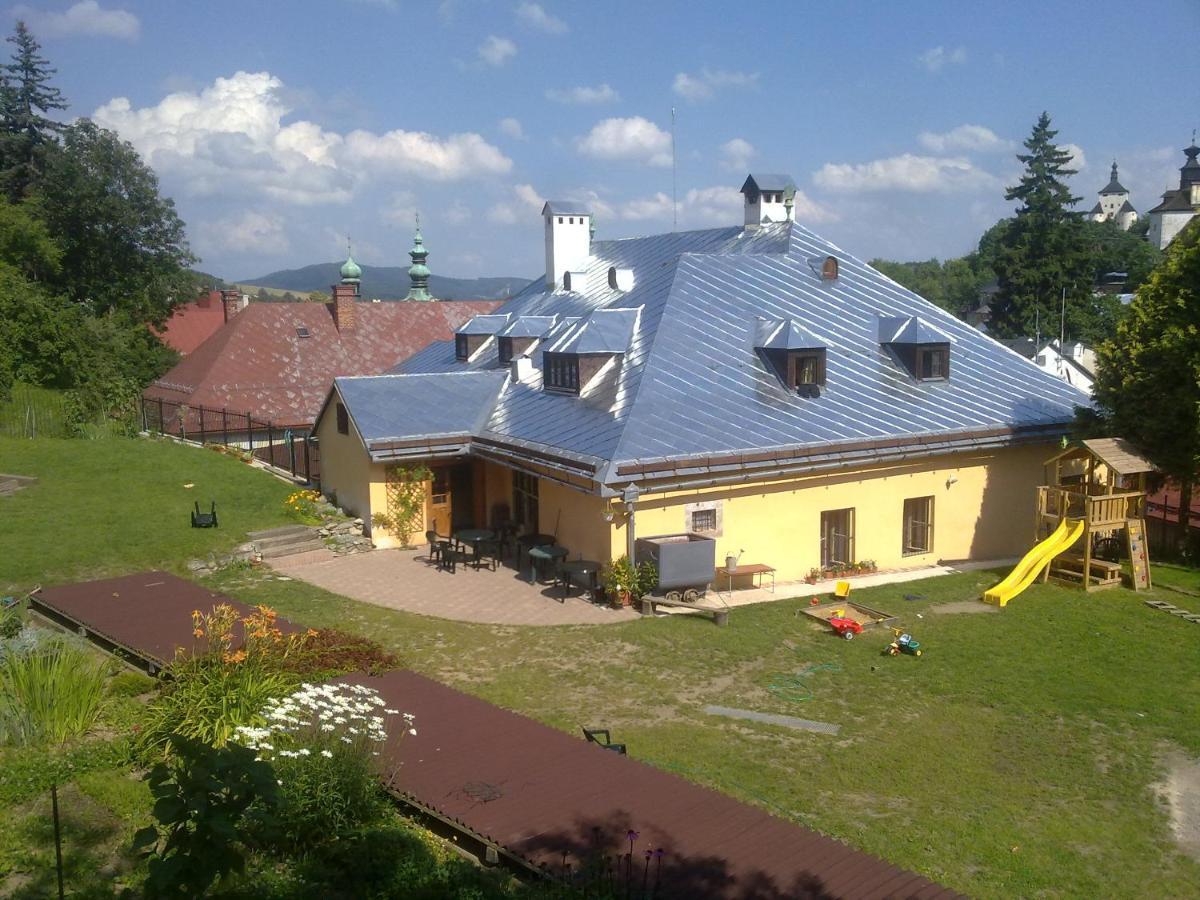 Hostel Skautsky Dom Banská Štiavnica Buitenkant foto