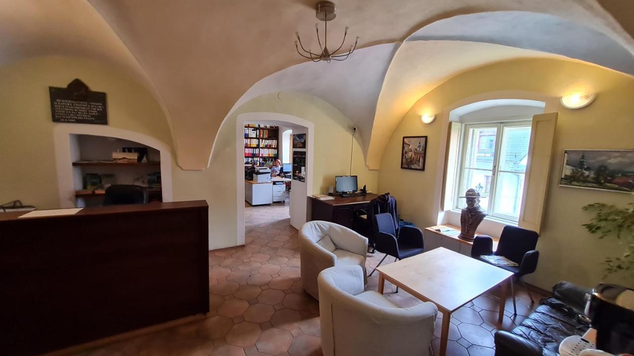Hostel Skautsky Dom Banská Štiavnica Buitenkant foto