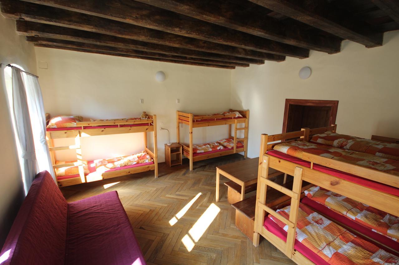 Hostel Skautsky Dom Banská Štiavnica Buitenkant foto